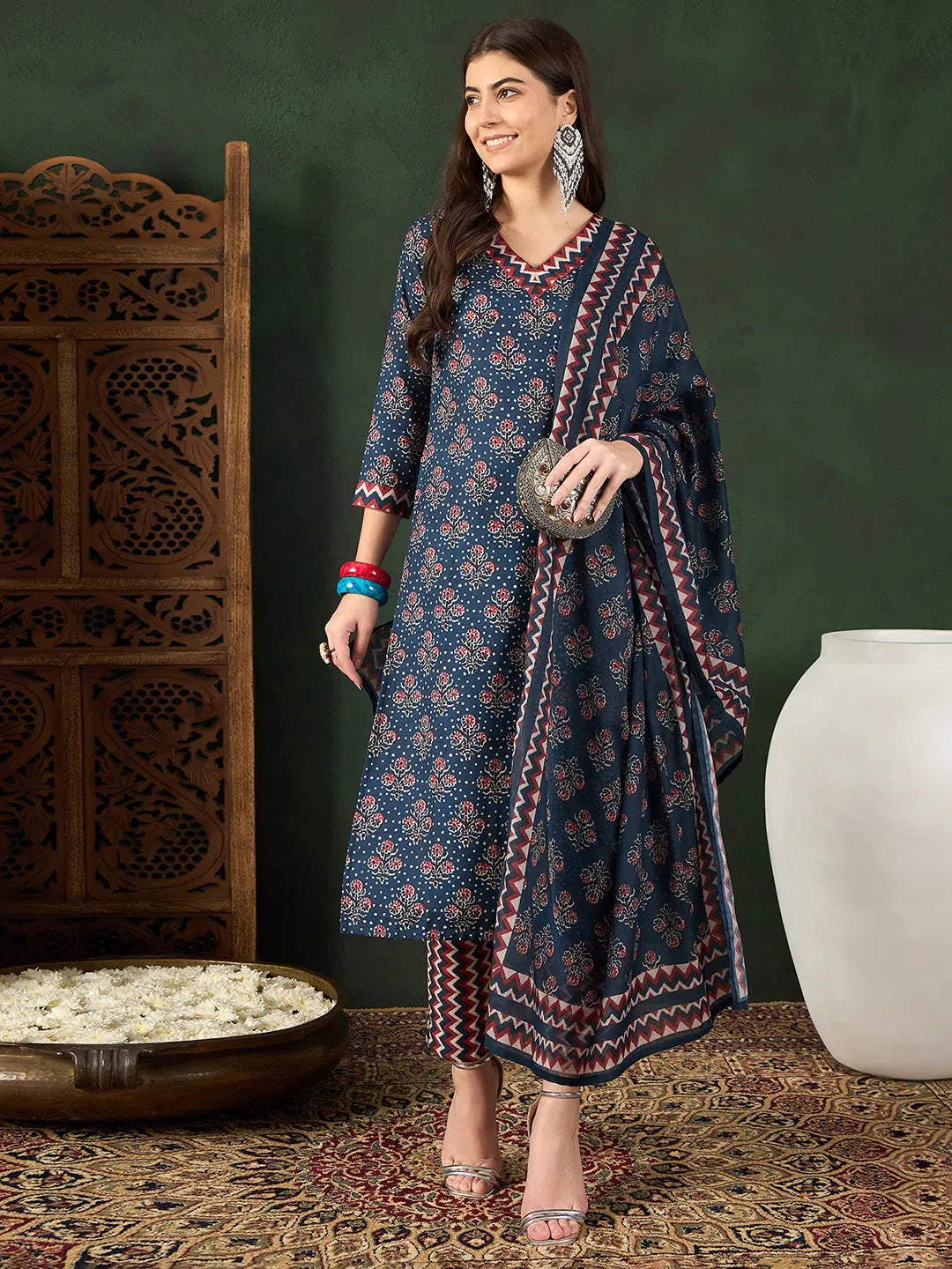 Navy Blue Floral Kurta Set | Indian Women's Kurta Set with Dup...