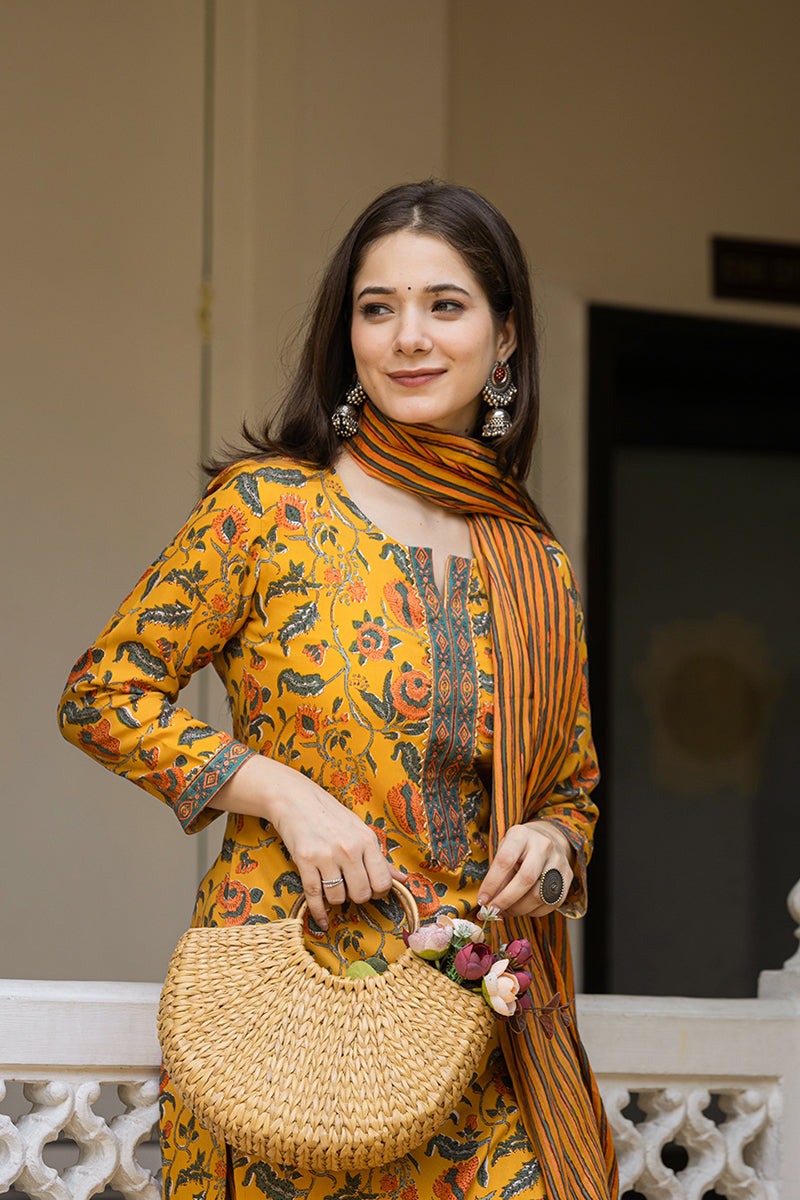 Yellow Rayon Blend Floral Printed Straight Trouser Suit Set VKSKD2256 