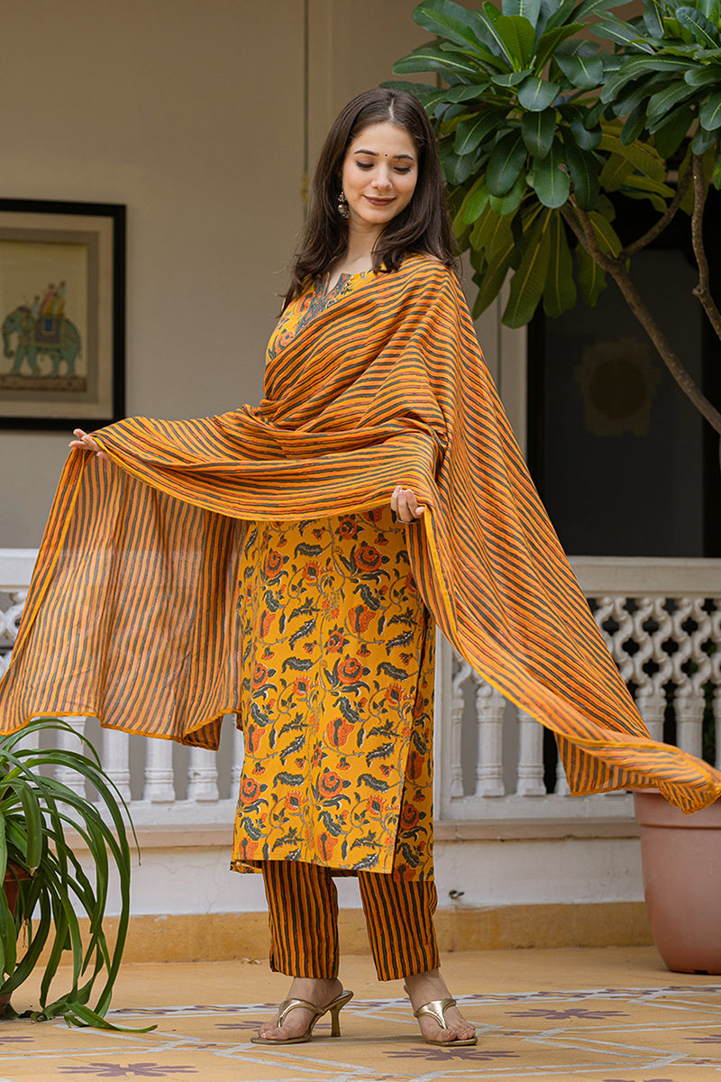 Yellow Rayon Blend Floral Printed Straight Trouser Suit Set VKSKD2256 
