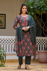 Green Rayon Blend Floral Printed Straight Suit Set With Trouser Bottom VKSKD2283