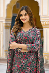 Green Rayon Blend Floral Printed Straight Kurta Trousers With Dupatta VKSKD2301