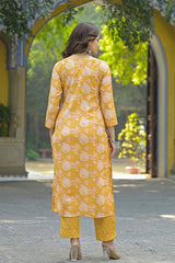 Yellow Rayon Blend Floral Printed Straight Kurta Suit Set VKSKD2309