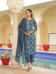 Women Blue Rayon Blend Floral Printed Straight Kurta Trouser With Dupatta-VKSKD2312