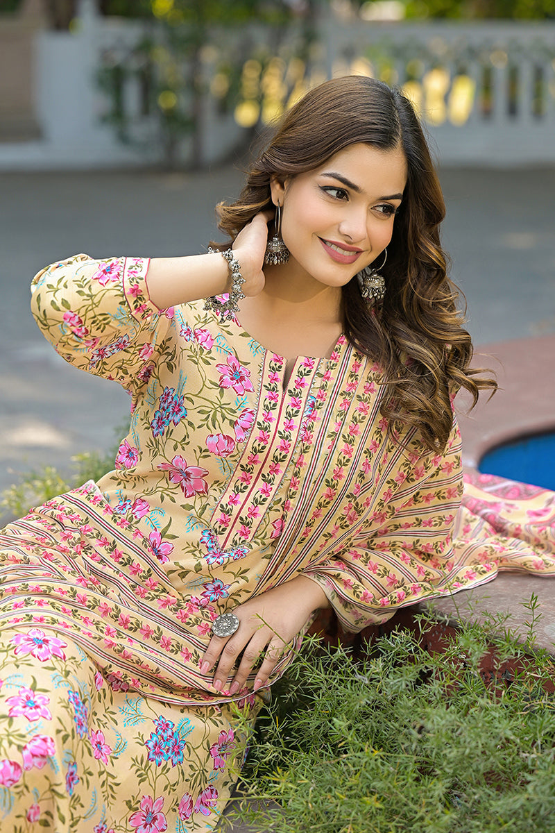 Yellow Rayon Blend Floral Printed Straight Suit Set VKSKD2314 | DesiQl