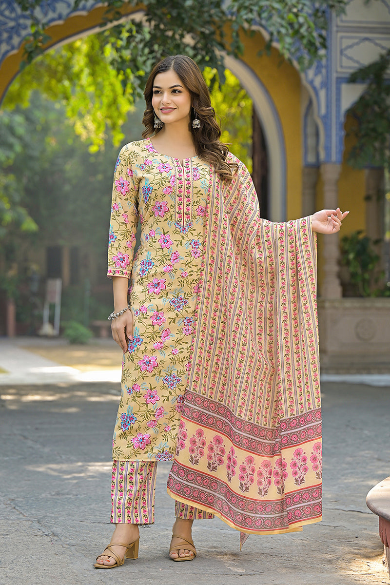 Yellow Rayon Blend Floral Printed Straight Suit Set VKSKD2314 | DesiQl
