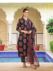 Women Black Rayon Blend Ajrakh Printed Straight Kurta Trousers With Dupatta-VKSKD2333