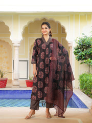 Women Black Rayon Blend Ajrakh Printed Straight Kurta Trousers With Dupatta-VKSKD2333