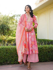 Women Pink Rayon Blend Floral Printed A-Line Kurta Palazzo With Dupatta-VKSKD2341