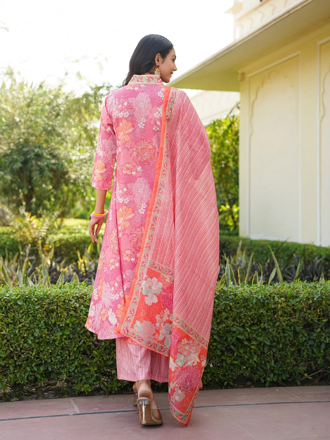 Women Pink Rayon Blend Floral Printed A-Line Kurta Palazzo With Dupatta