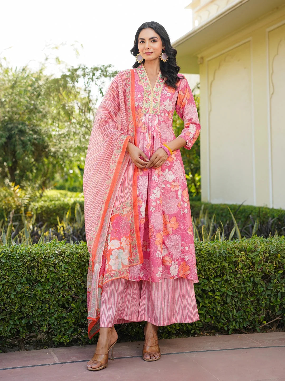 Women Pink Rayon Blend Floral Printed A-Line Kurta Palazzo With Dupatta