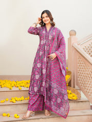 Women Pink Rayon Blend Floral Printed A-Line Kurta Palazzo With Dupatta-VKSKD2345