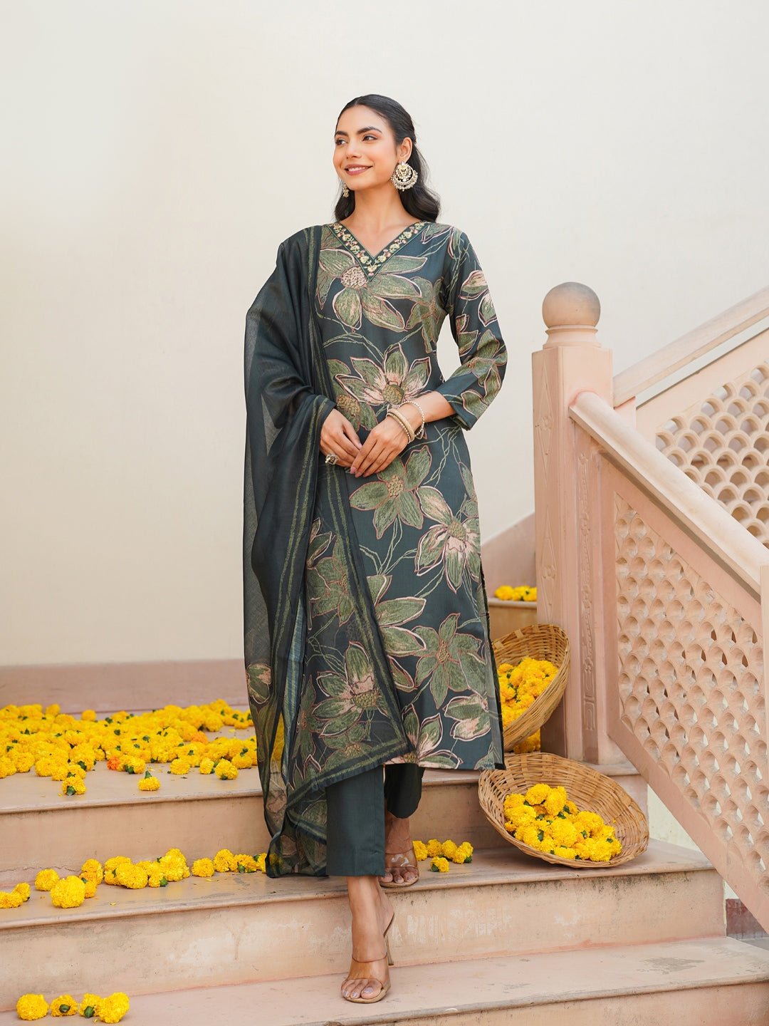 Women Green Rayon Blend Floral Printed Straight Kurta Trouser With Dupatta