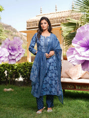 Women Blue Rayon Blend Floral Printed Straight Kurta Trousers With Dupatta-VKSKD2360