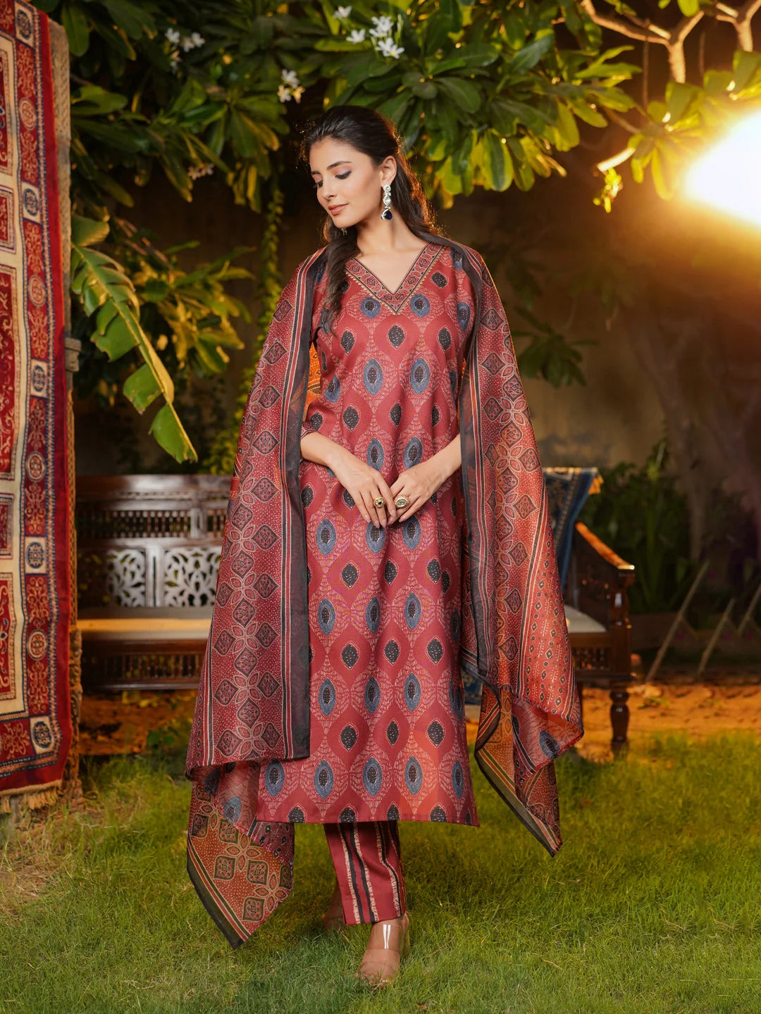 Women Maroon Rayon Blend Ethnic Motifs Printed Straight Kurta Trousers With Dupatta