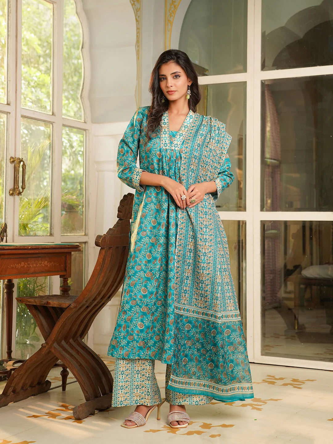 Women Turquoise Blue Rayon Blend Floral Printed Straight Kurta Trouser with Dupatta