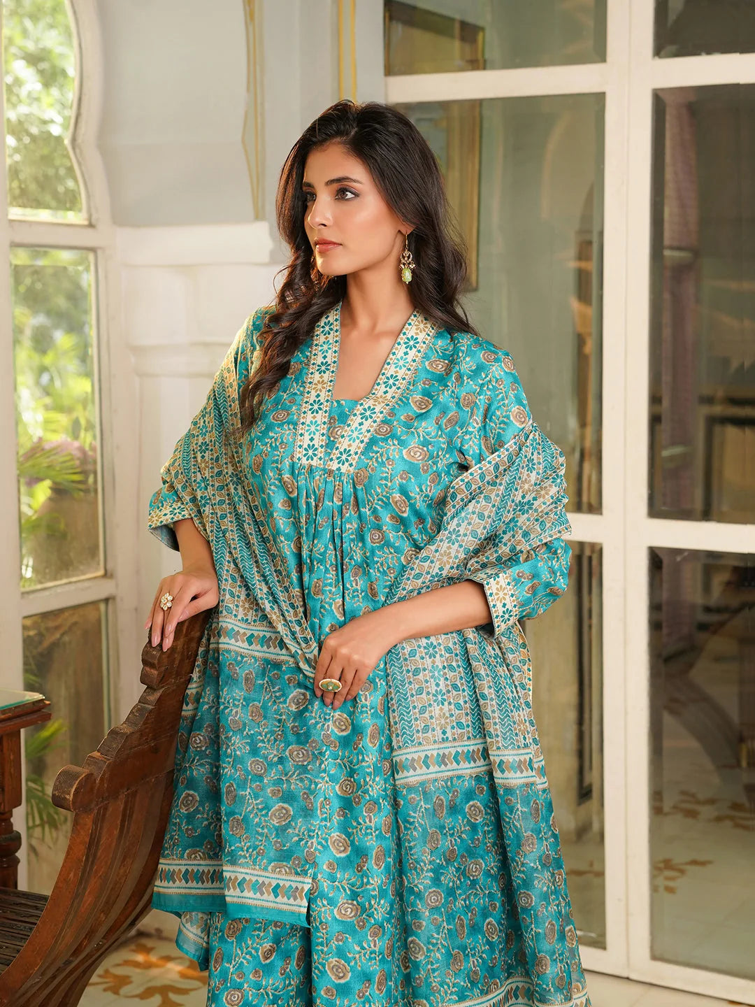 Women Turquoise Blue Rayon Blend Floral Printed Straight Kurta Trouser with Dupatta