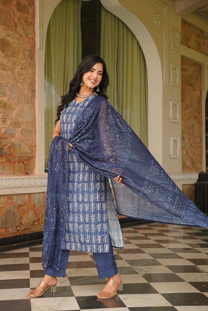 Blue Rayon Blend Ethnic Motifs Printed Straight Kurta Trousers With Dupatta VKSKD2392