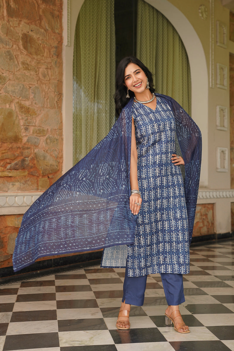 Blue Rayon Blend Ethnic Motifs Printed Straight Kurta Trousers With Dupatta VKSKD2392
