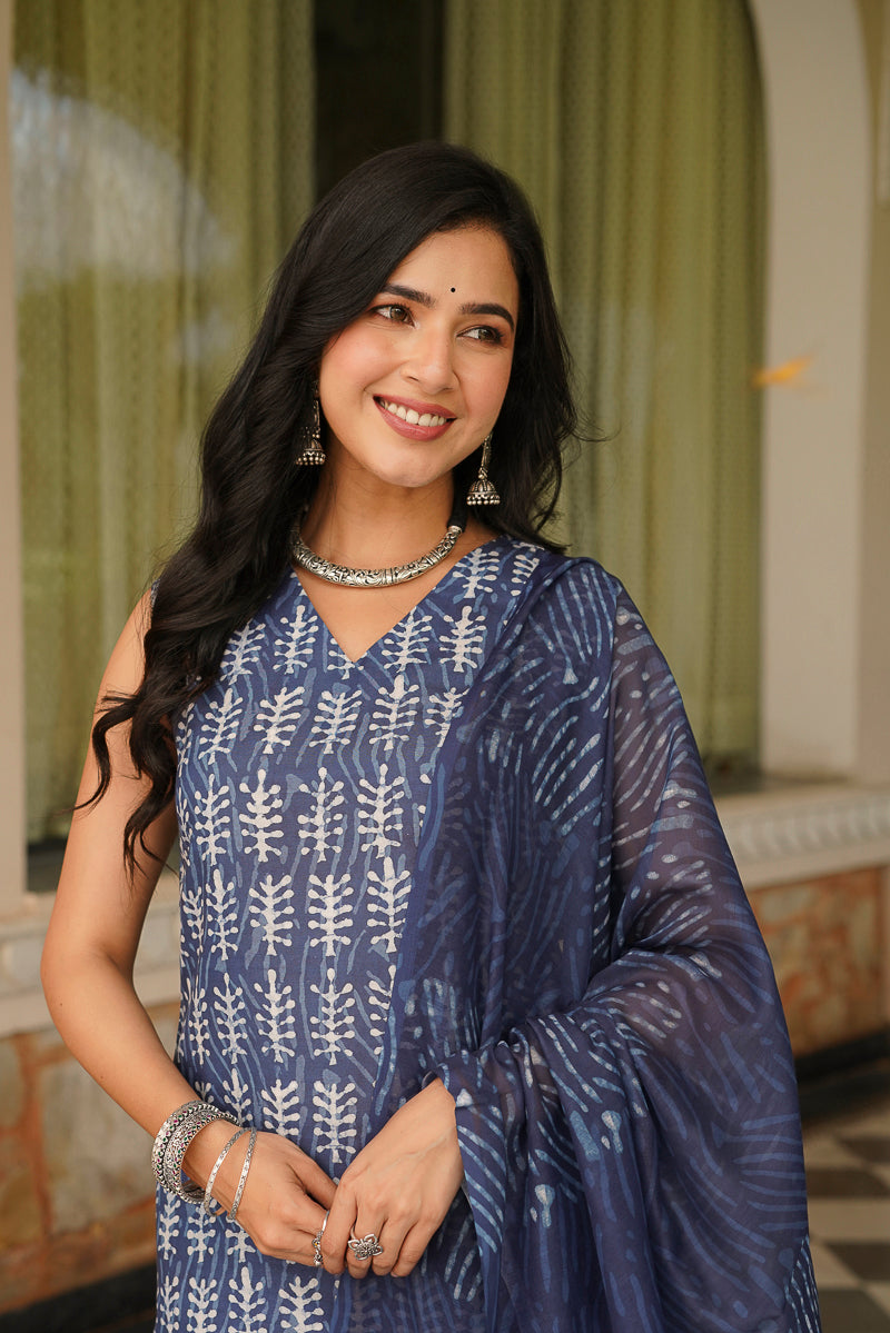 Blue Rayon Blend Ethnic Motifs Printed Straight Kurta Trousers With Dupatta VKSKD2392