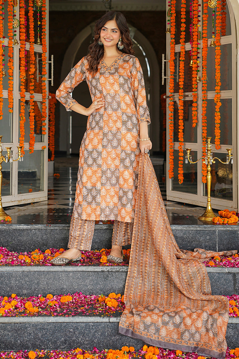 Multicolor Rayon Blend Ethnic Motifs Printed Straight Kurta Trousers With Dupatta VKSKD2398