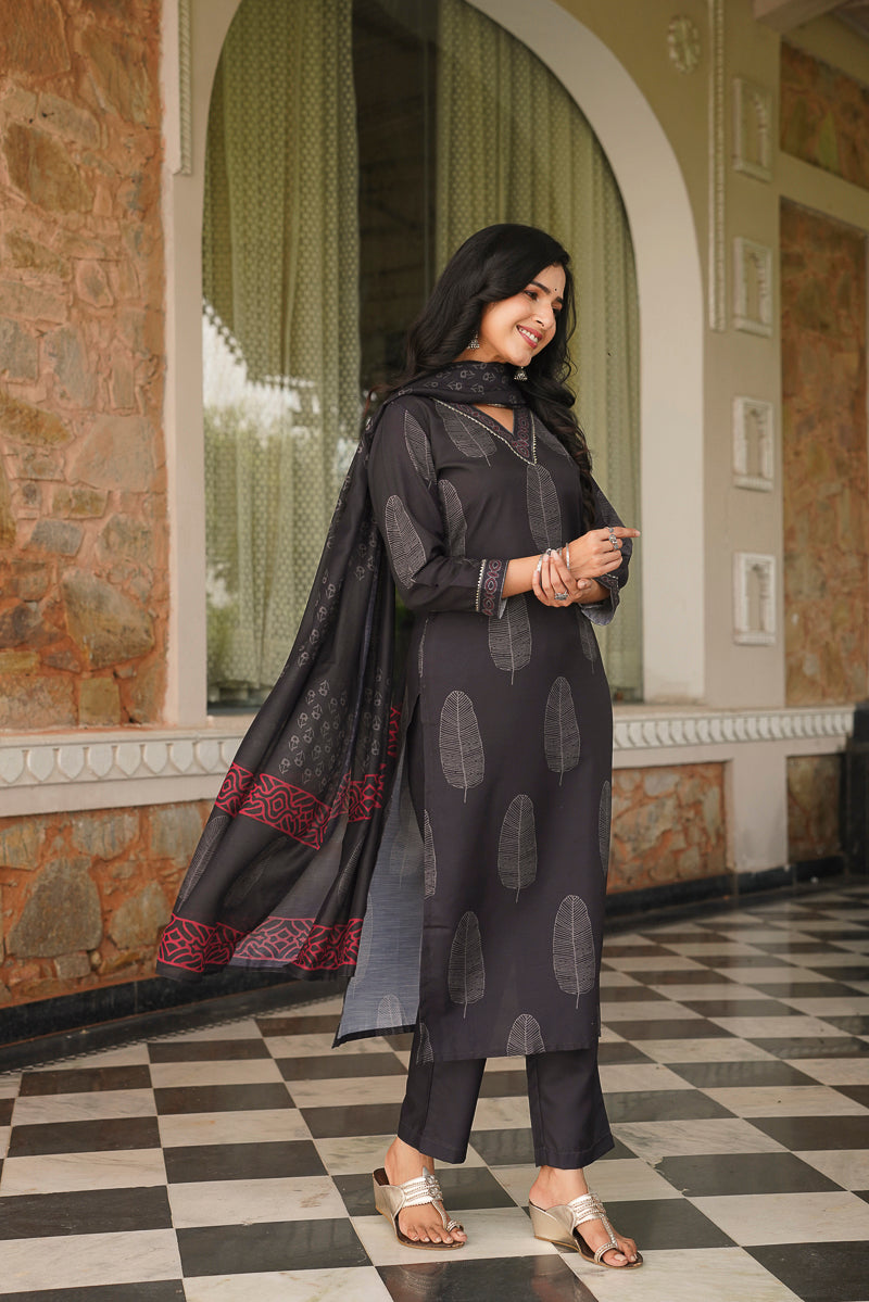 Black Rayon Blend Floral Printed Straight Kurta Trousers With Dupatta VKSKD2411