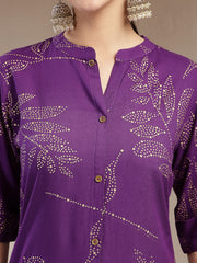 Stylum Women's Violet Floral Printed Rayon A-line Kurta (VOILLABU)