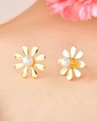 Gold Plated Flower Shaped Pearl Stud Earrings-VOJ331