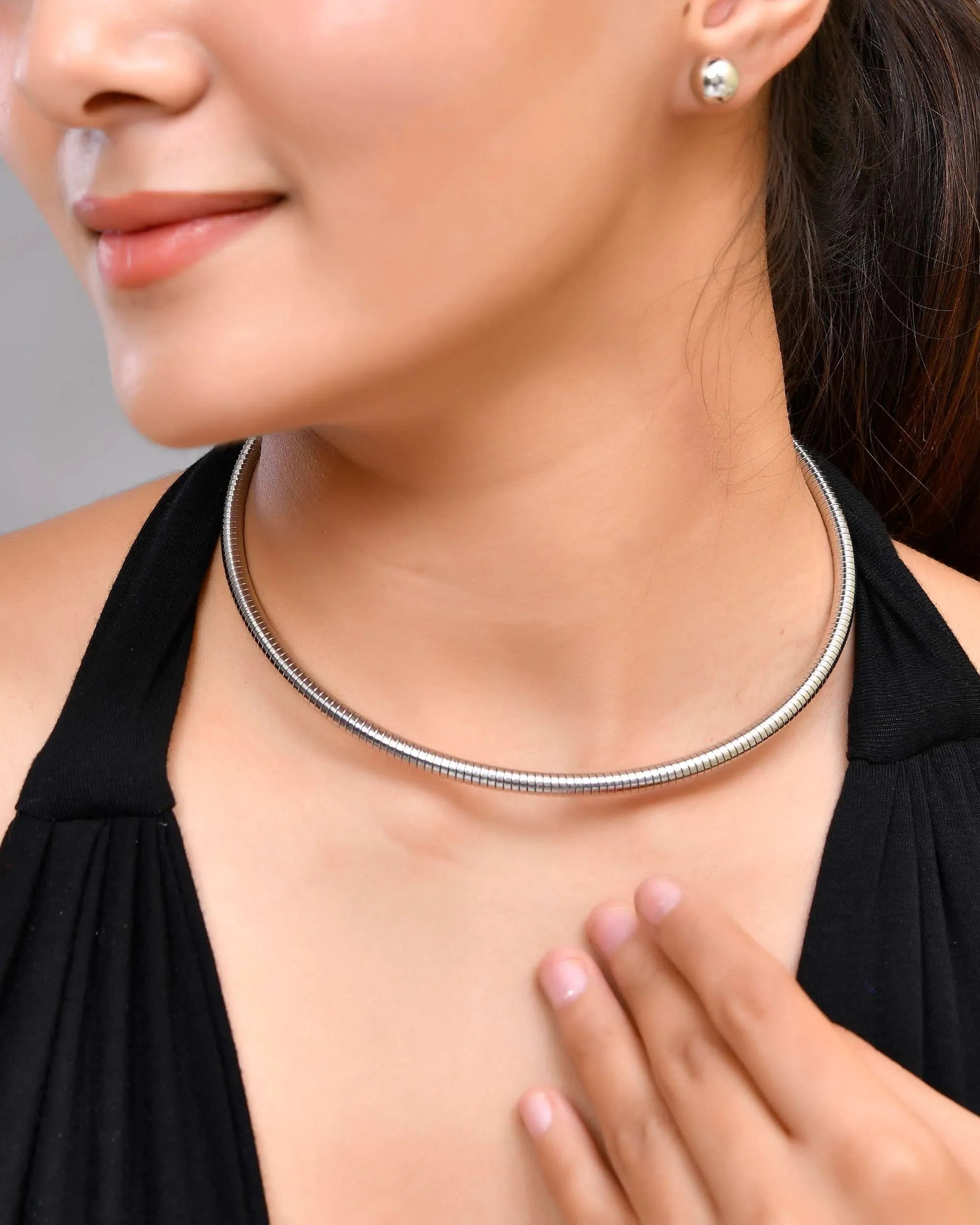 Silver Snake Hasli & Studs Set - Trendy Artificial Jewelry
