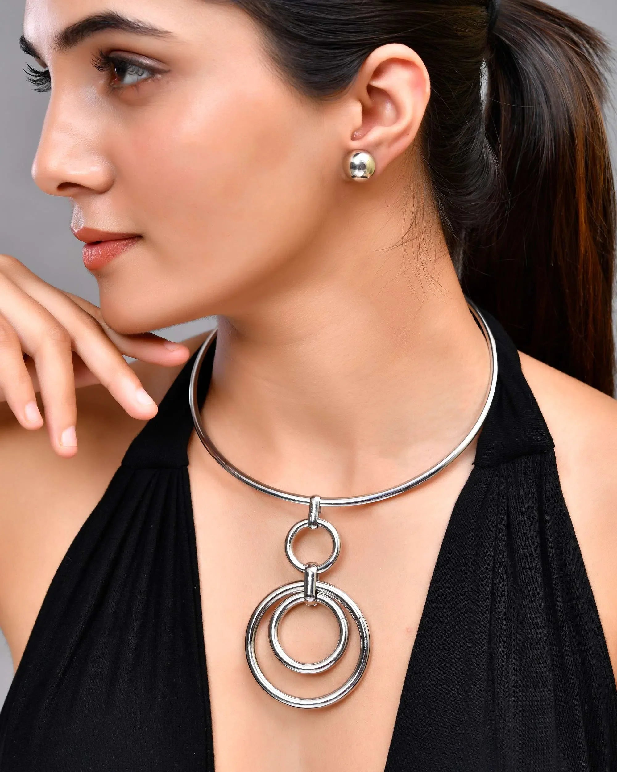Silver Hasli & Studs Set - Trendy Affordable Indian Jewelry