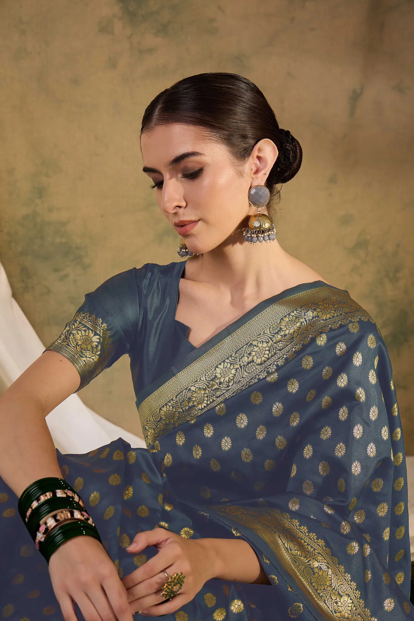 Grey Woven Design Indian Saree - Polyester Ethnic Wear