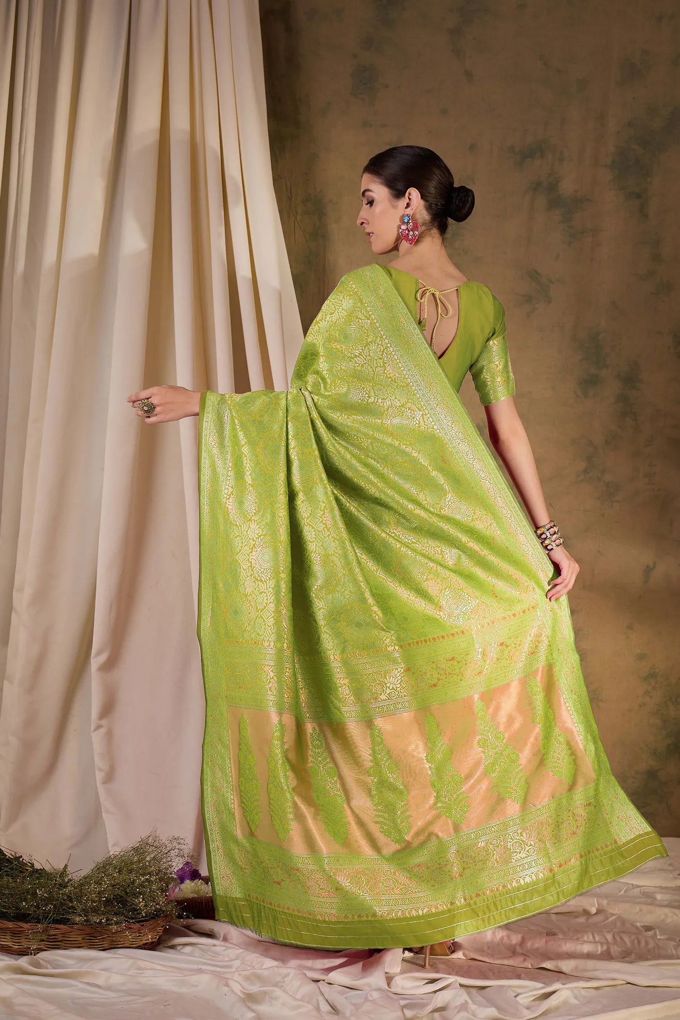Pista Green Saree: Womens Fashion Indian Sarees