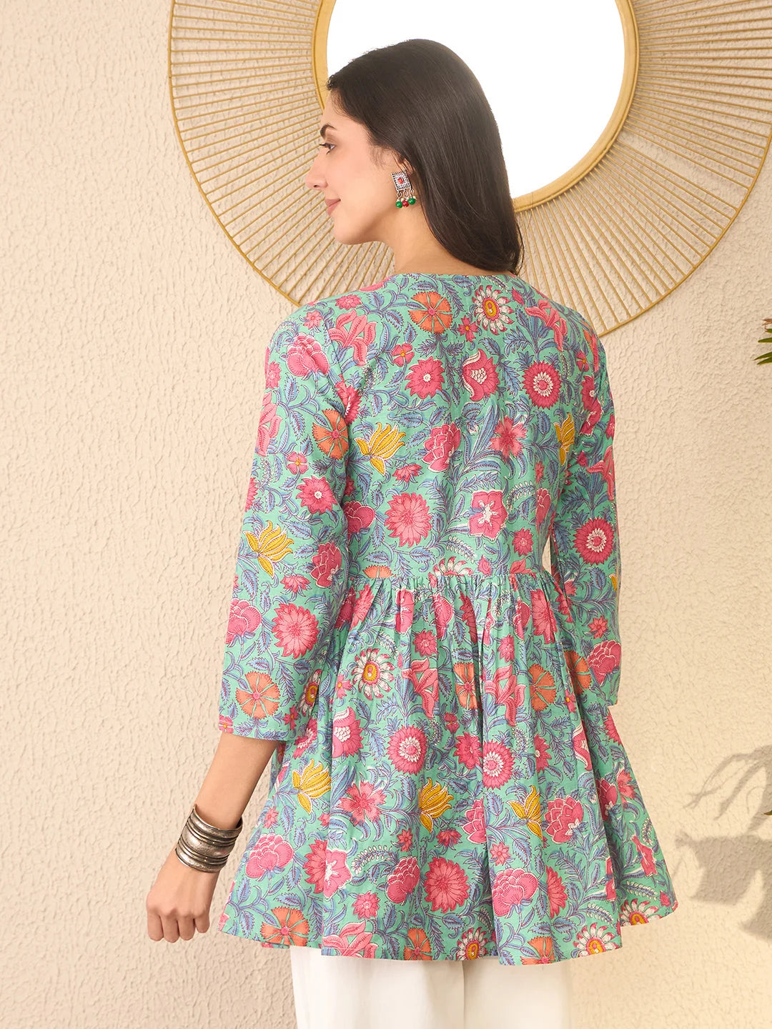 Women Green Cotton Blend Floral Printed Regular Peplum Top