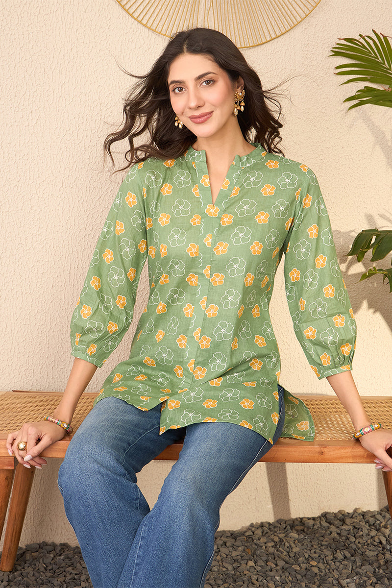 Green Cotton Blend Floral Printed Regular Top VT1377 | DesiQlo