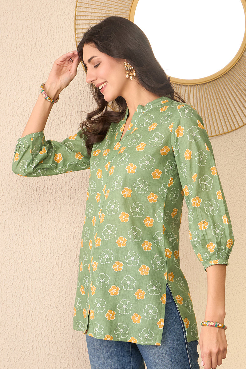 Green Cotton Blend Floral Printed Regular Top VT1377 | DesiQlo