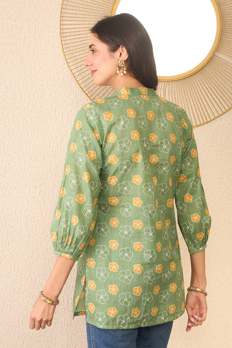 Green Cotton Blend Floral Printed Regular Top VT1377 | DesiQlo