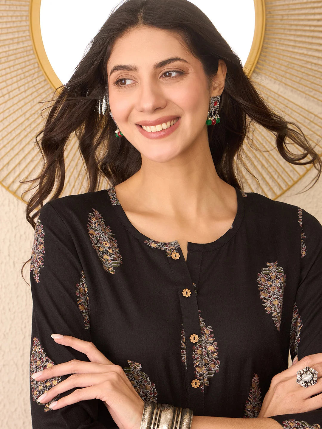 Women Black Cotton Blend Floral Printed Regular Top-VT1396