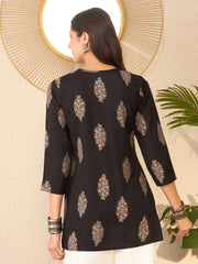 Women Black Cotton Blend Floral Printed Regular Top-VT1396