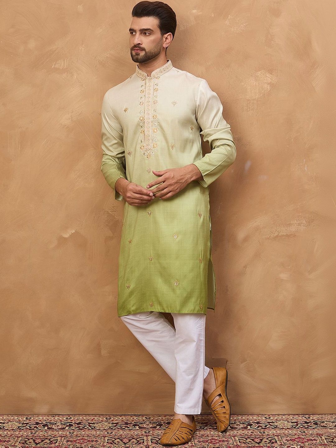 Ethnic Bay Men Green Silk Blend Solid Embroidered Straight Kurta With Pant Set-MKSET1488