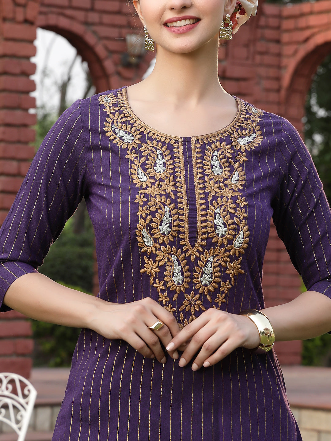 Women's Wine Solid & Embroidered Rayon Straight Chicken Kurta (WINEBLA