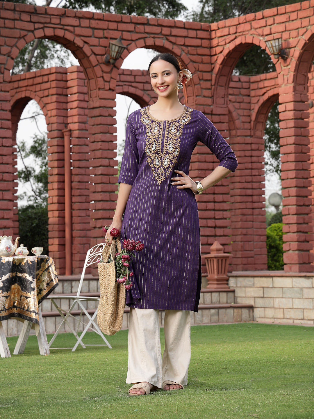 Women's Wine Solid & Embroidered Rayon Straight Chicken Kurta (WINEBLA