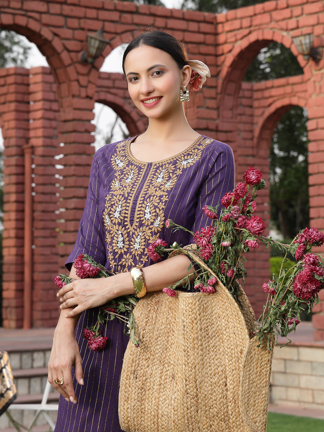 Women's Wine Solid & Embroidered Rayon Straight Chicken Kurta (WINEBLA