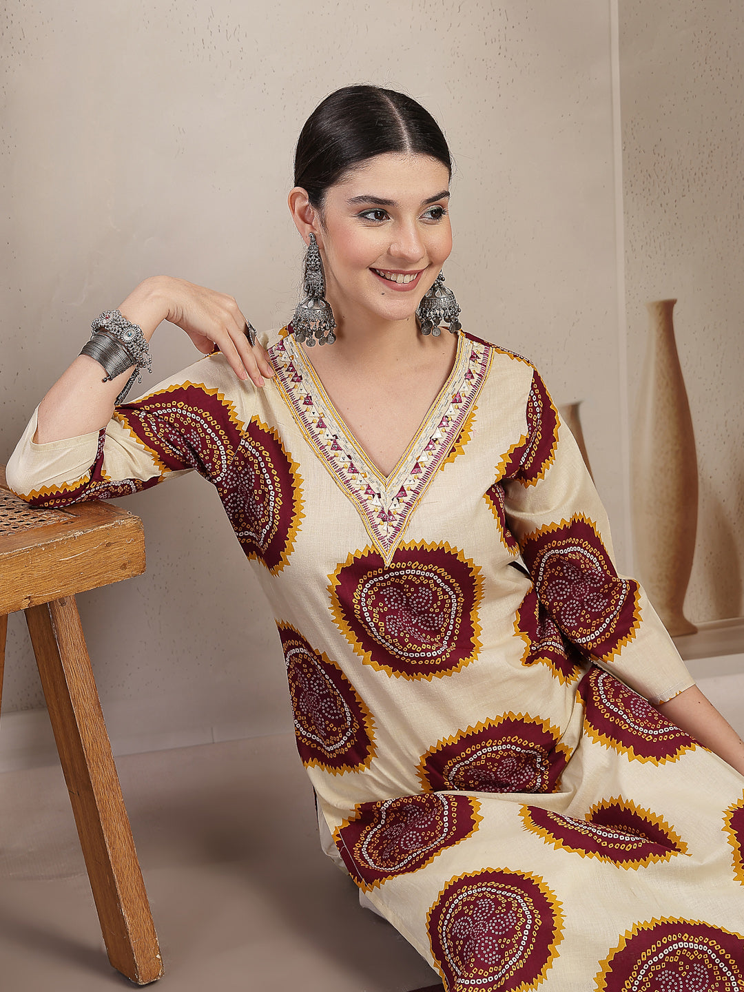 Stylum Women's Wine Bandhej Printed Cotton Straight Kurta (WINECHEF)