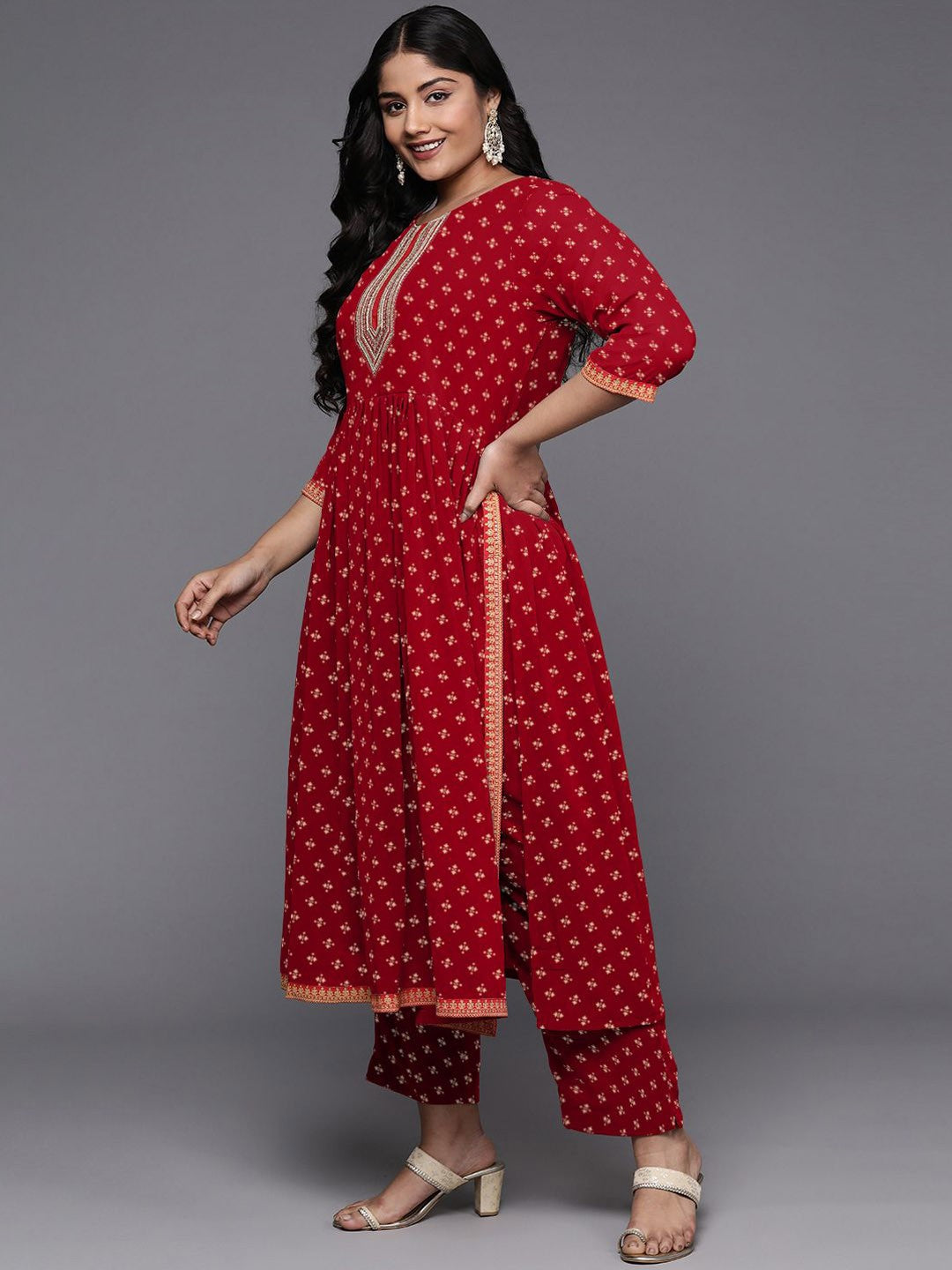 Floral Printed Kurta Set | Women's Indian Kurta Sets Online - Style 1