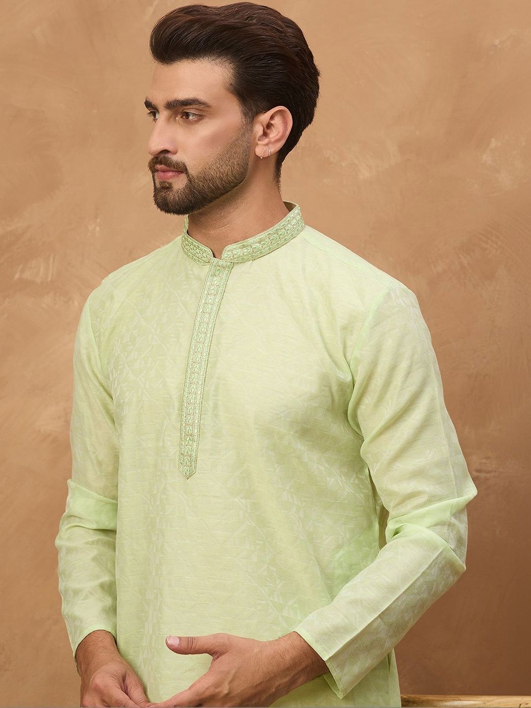 Ethnic Bay Men Green Silk Blend Solid Embroidered Straight Kurta With Pant Set-MKSET1451