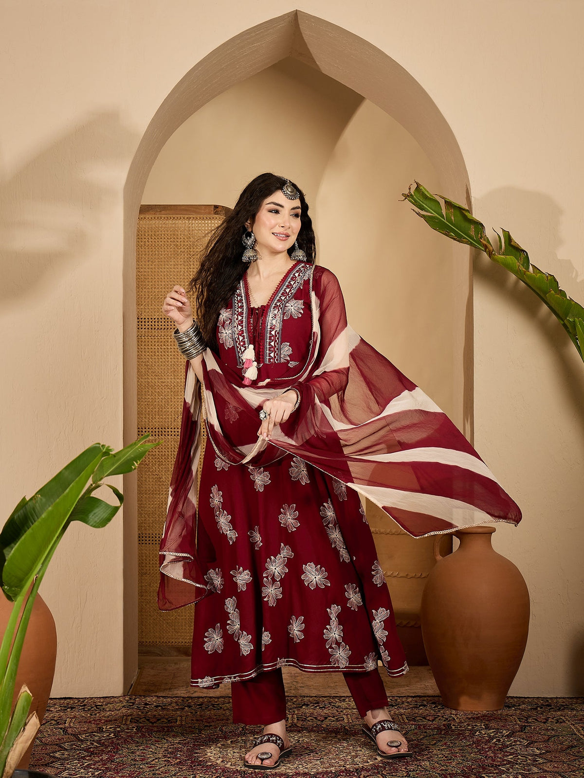 Stylum Women's Maroon Floral Printed Rayon Flared Kurta Pant Dupatta Set (KPDMAROONMOSKO)