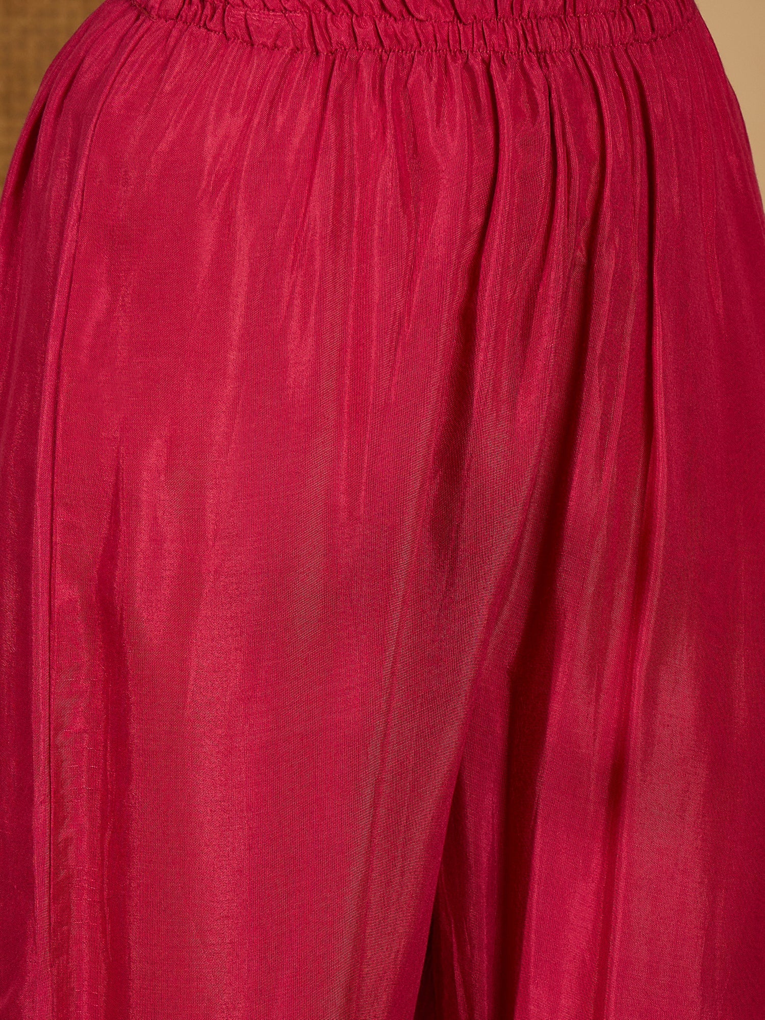Women's Pink Floral Printed & Embroidered Chinon Straight Kurta Pant D