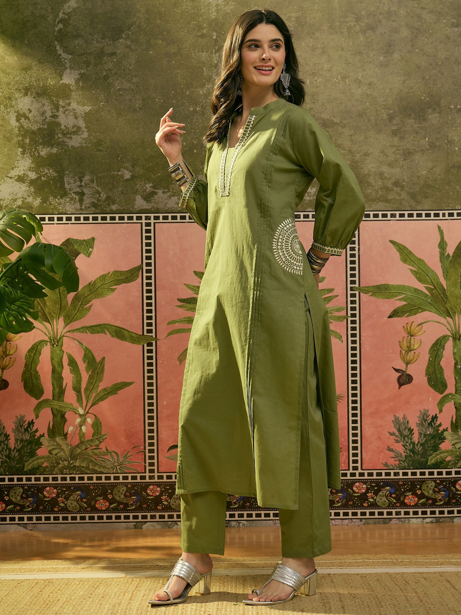 Women's Green Solid & Embroidered Cotton A-line Kurta Pant Set (KPGREE