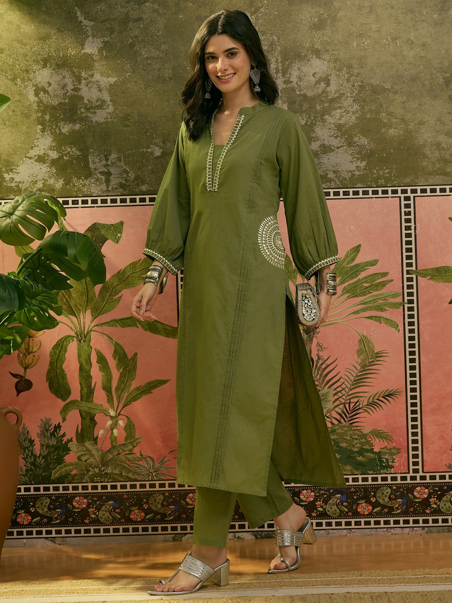 Women's Green Solid & Embroidered Cotton A-line Kurta Pant Set (KPGREE