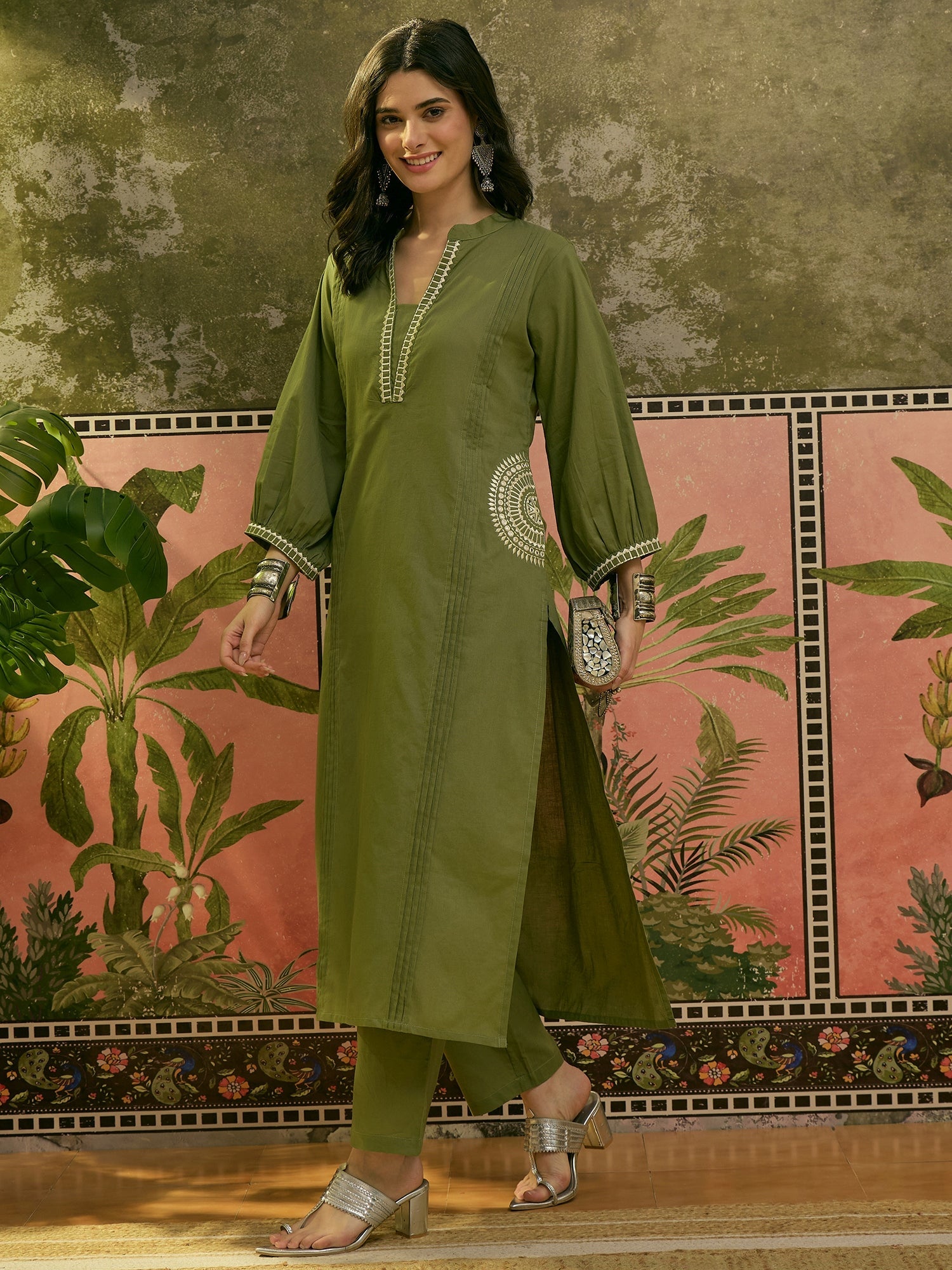 Women's Green Solid & Embroidered Cotton A-line Kurta Pant Set (KPGREE