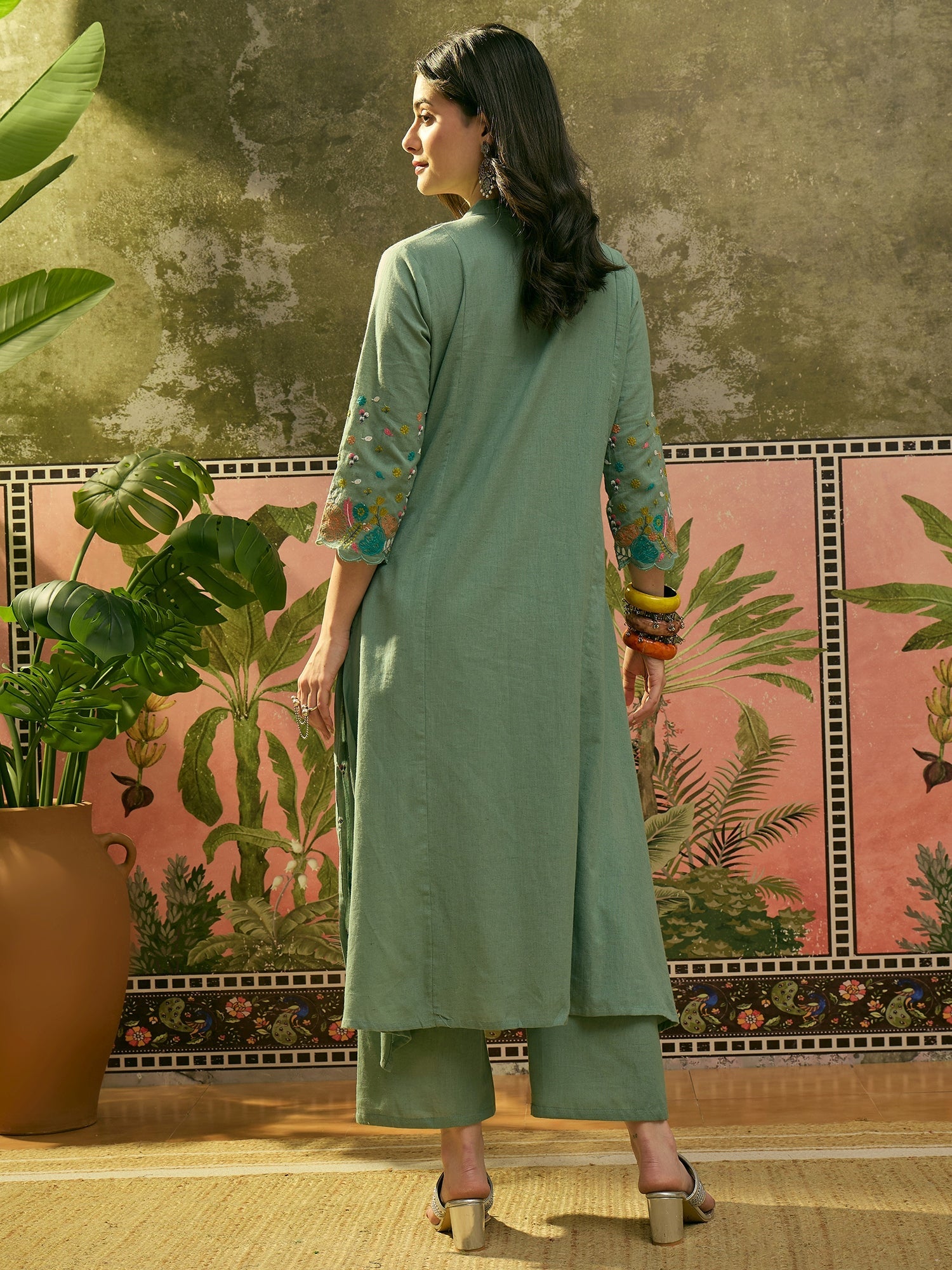 Women's Green Solid & Embroidered Cotton A-Line Kurta Pant Set (KPGREE